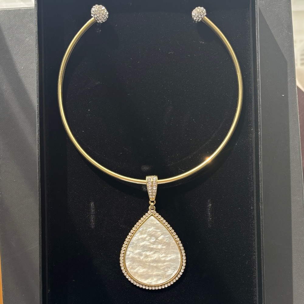 Heidi Daus Gold-Tone Choker with Cream Mother-of-Pearl Teardrop Pendant